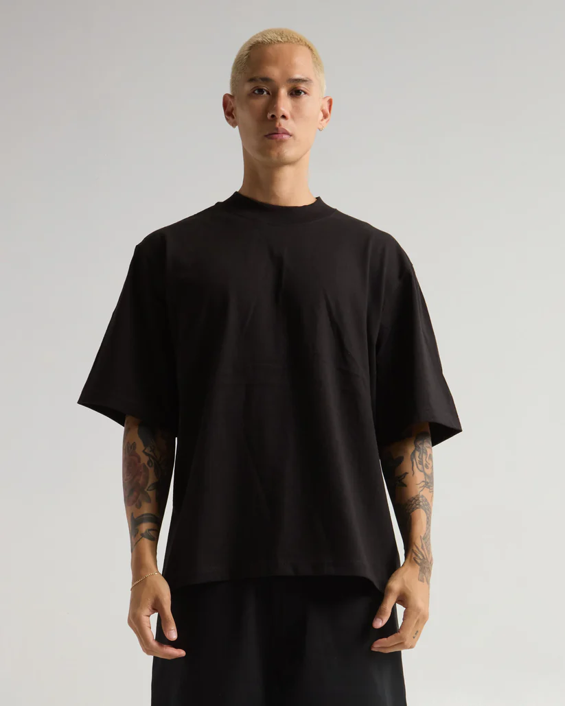 max_overweight_oversized_black_001-10.webp Shaka Wear - Short Sleeve - Image 1